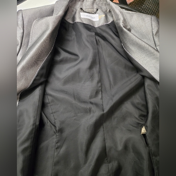 Calvin Klein Silver Metallic Blazer. Size 14. - Picture 5 of 6